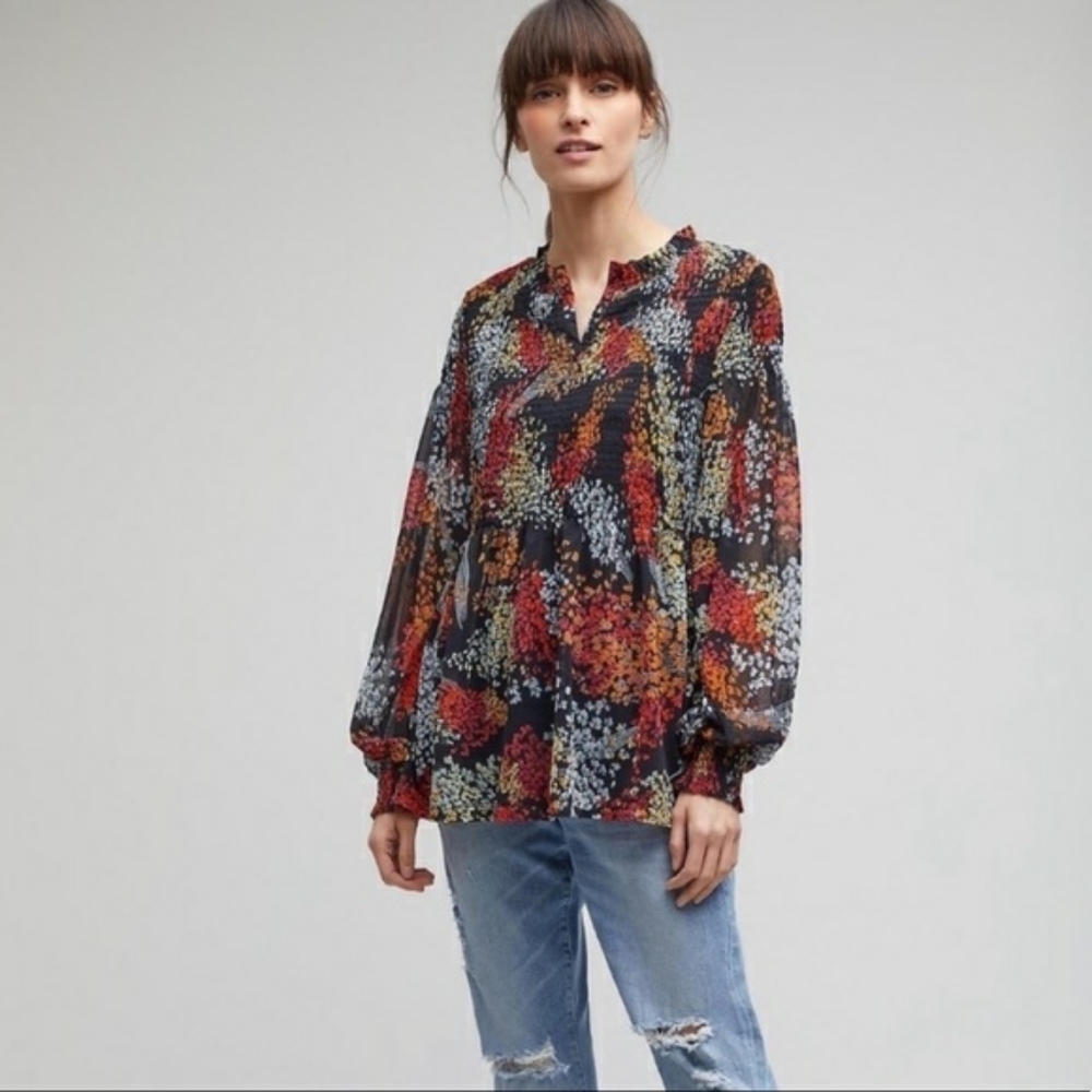 Anthropologie Akemi + Kin Adria Smocked Top Size XS